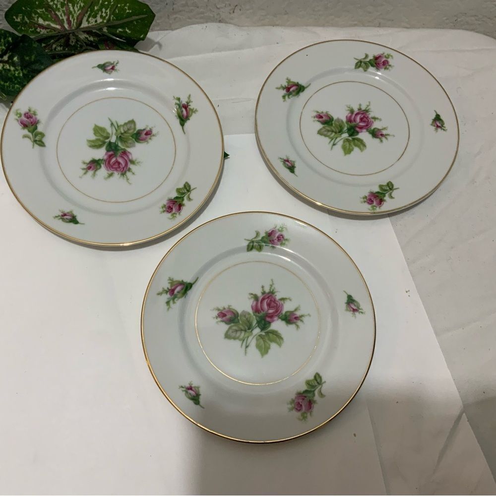 3 Vintage KYOTO 7512 ROSEVERTE 6 1/4” Dessert PLATES Roses CHINA Gold G16